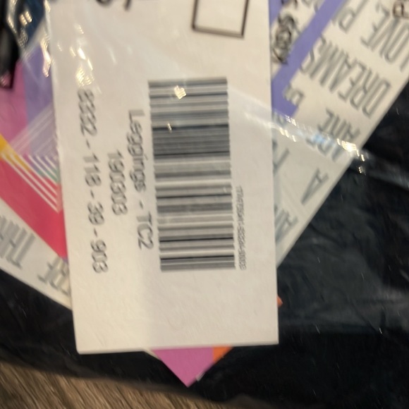 New black Lularoe TC2 legging - Picture 2 of 2